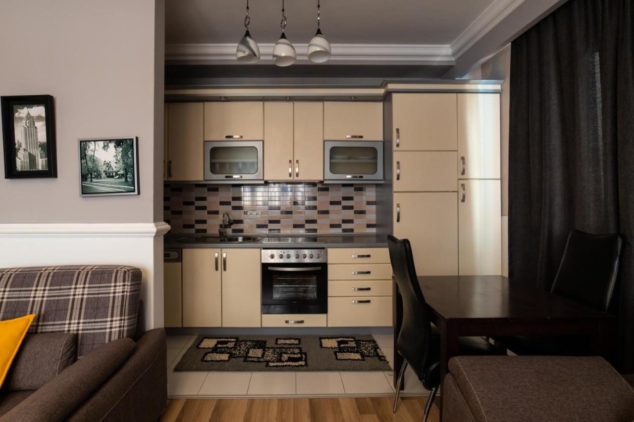 Cedartree Prishtina Apartment Prishtine Bagian luar foto