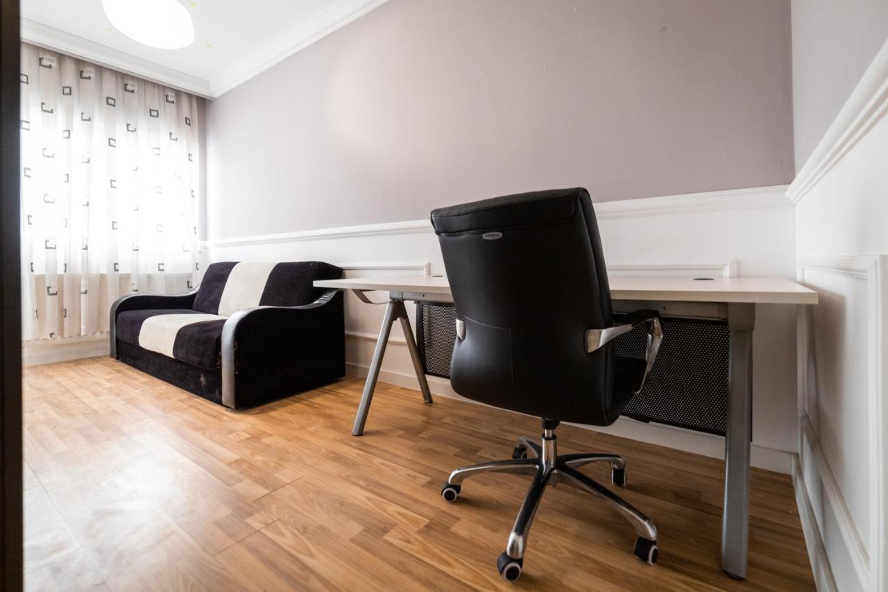 Cedartree Prishtina Apartment Prishtine Bagian luar foto