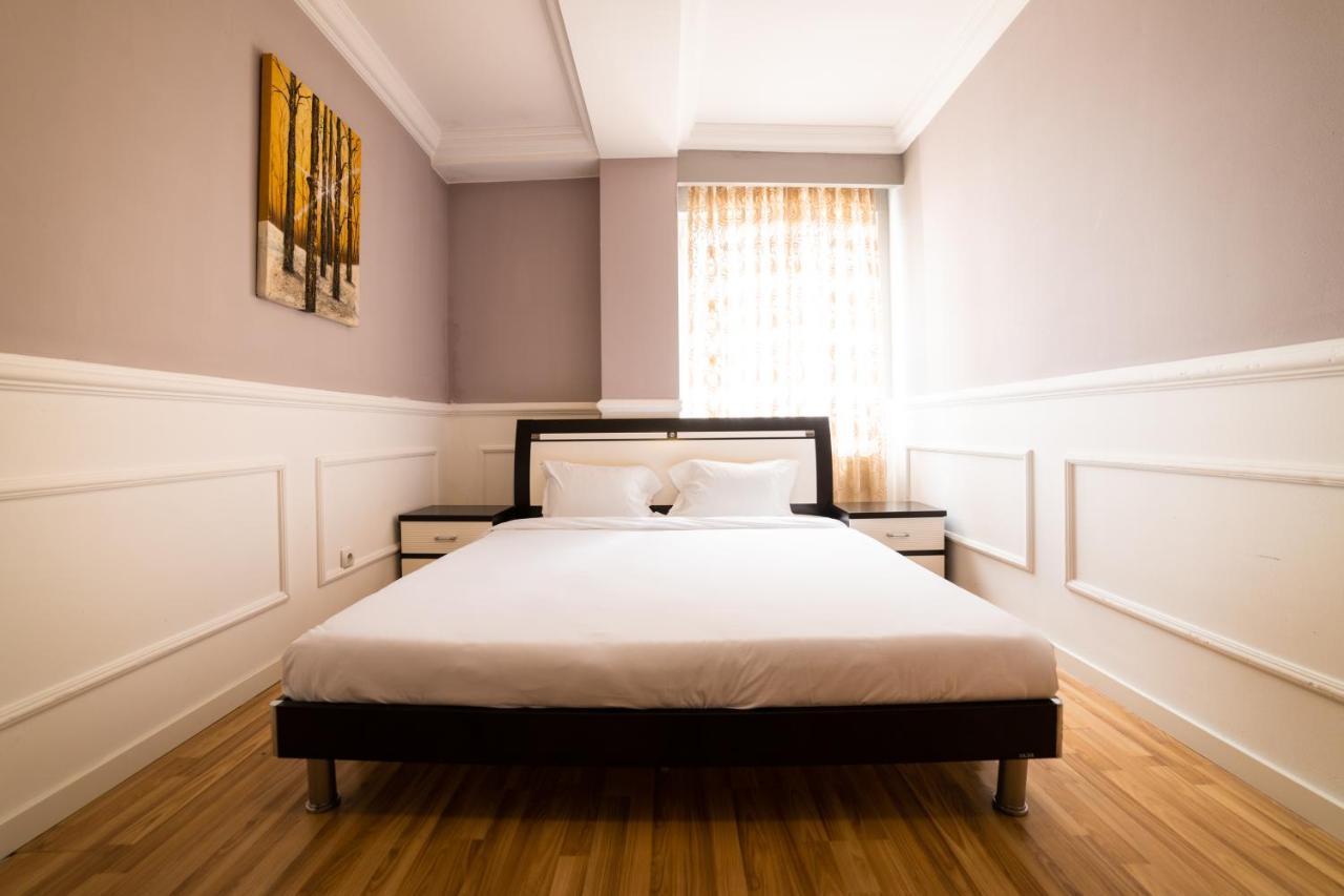 Cedartree Prishtina Apartment Prishtine Bagian luar foto