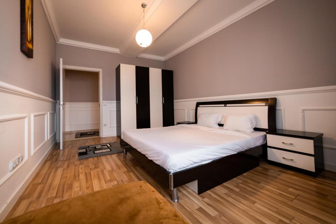 Cedartree Prishtina Apartment Prishtine Bagian luar foto