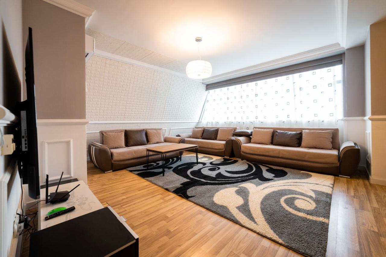 Cedartree Prishtina Apartment Prishtine Bagian luar foto
