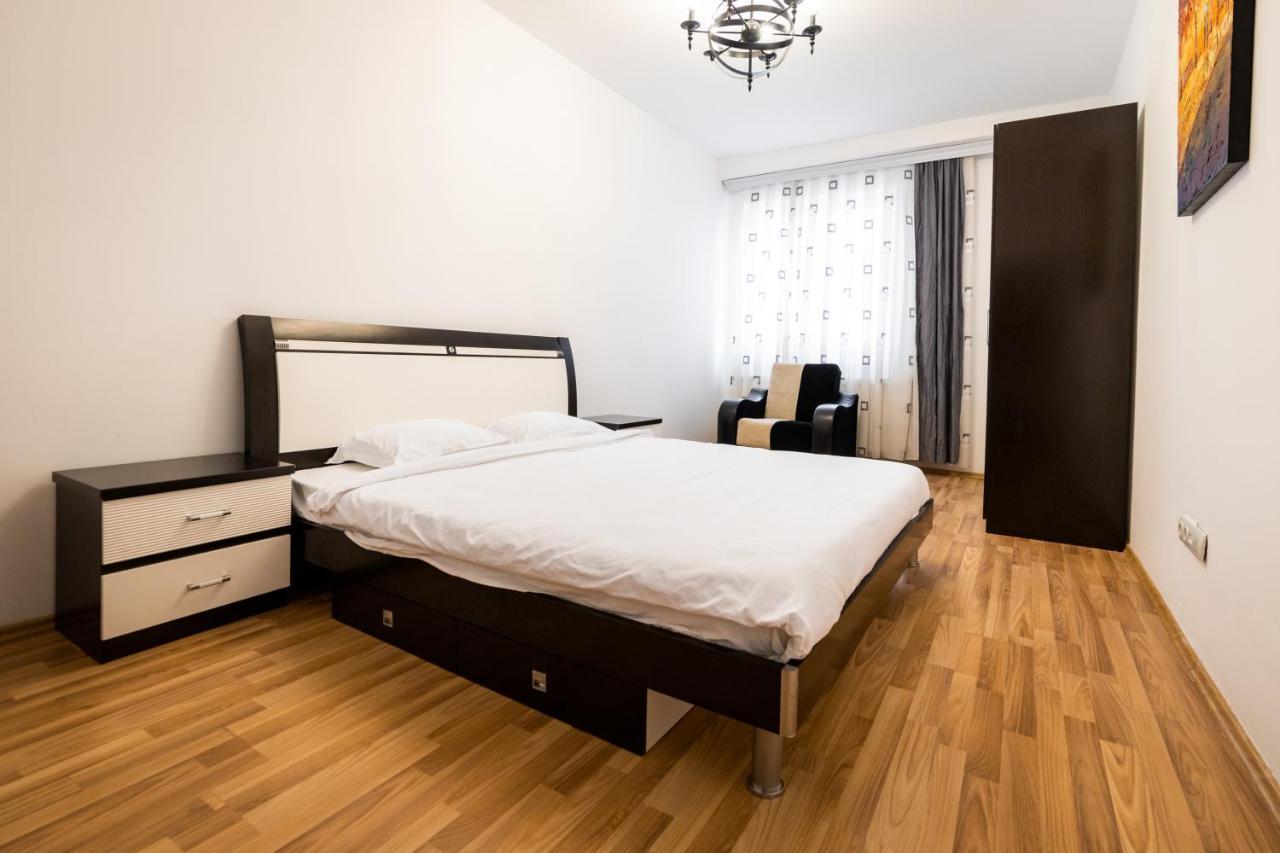 Cedartree Prishtina Apartment Prishtine Bagian luar foto
