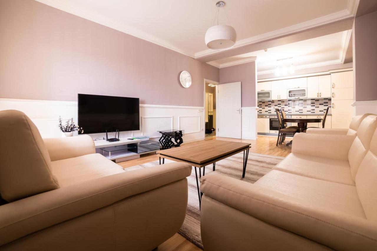 Cedartree Prishtina Apartment Prishtine Bagian luar foto