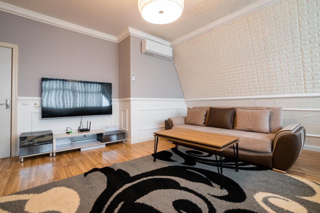 Cedartree Prishtina Apartment Prishtine Bagian luar foto