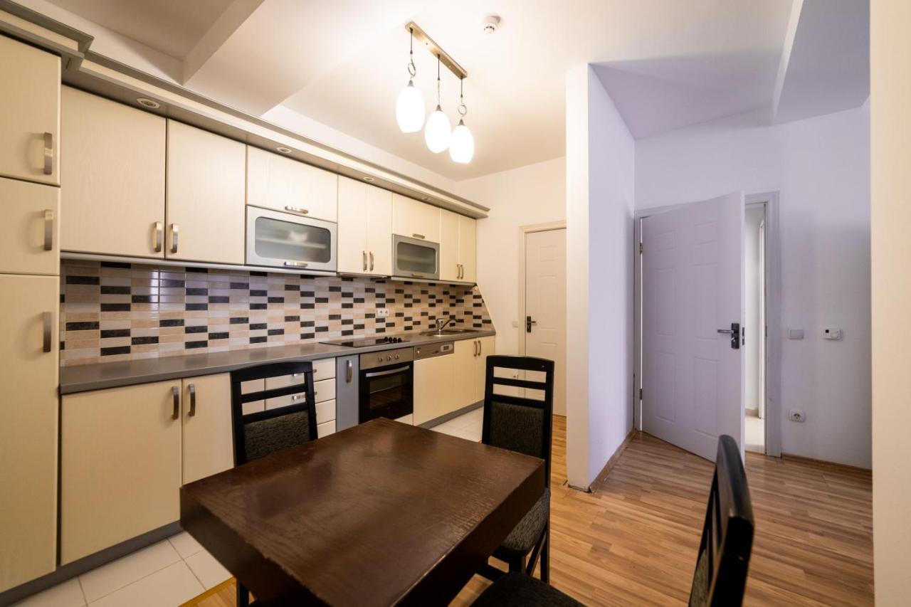 Cedartree Prishtina Apartment Prishtine Bagian luar foto